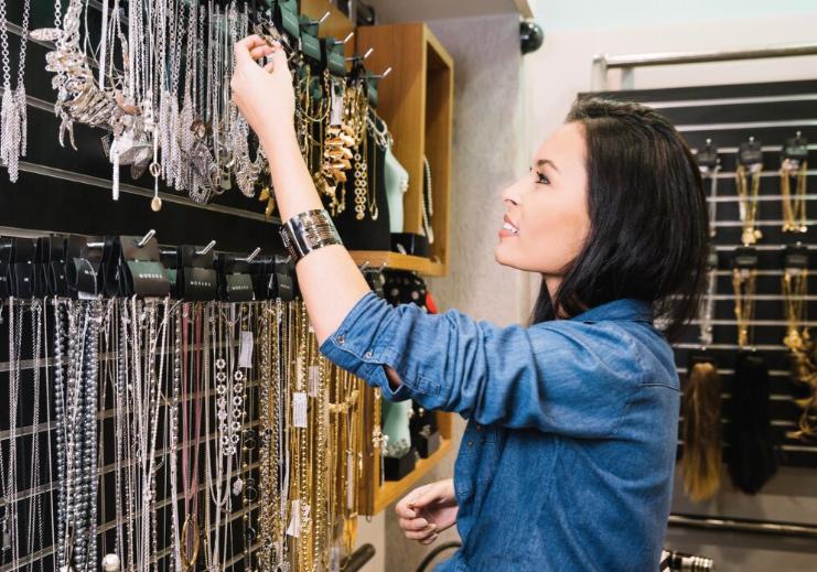 How Does Permanent Jewelry Work